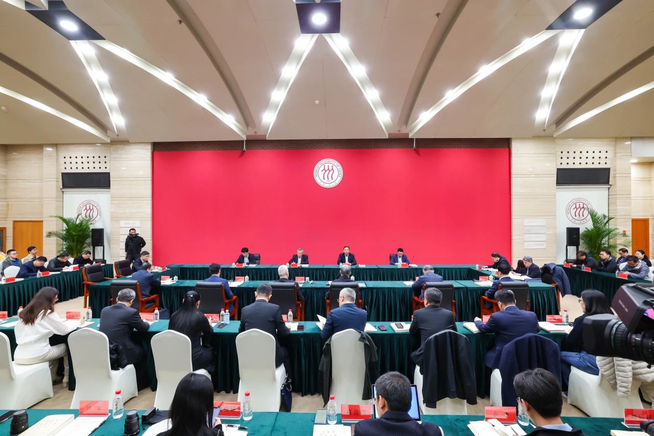 7d049b6fa61c49bb986ace8a4dda7de4.jpg 00f5840b6706b672d6cd3c75a42f5d0d.jpg