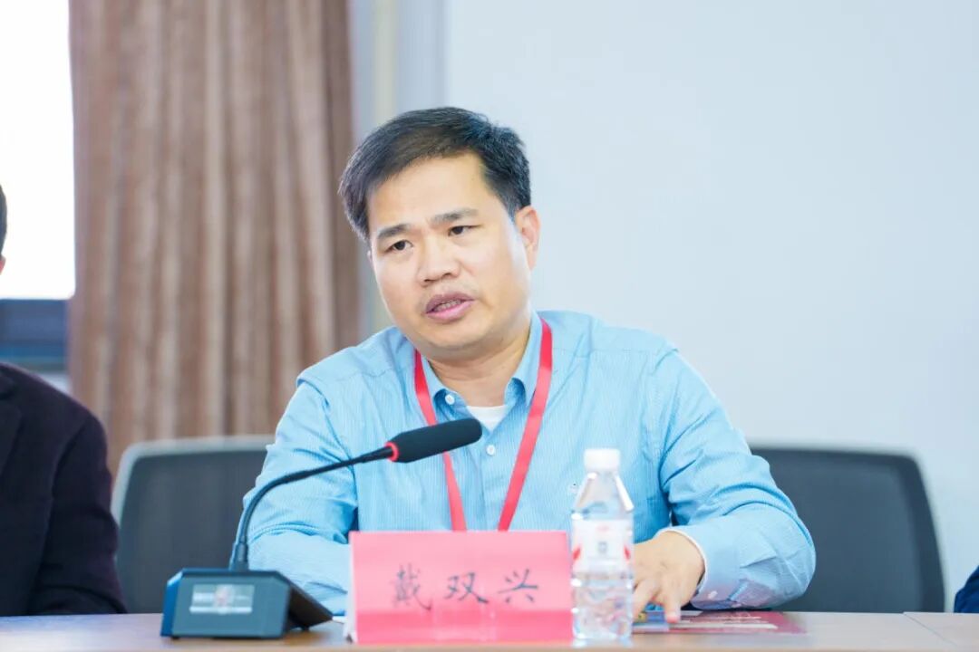 3f5dd5498e704bad83b594f3b5615812.jpg 21.jpg