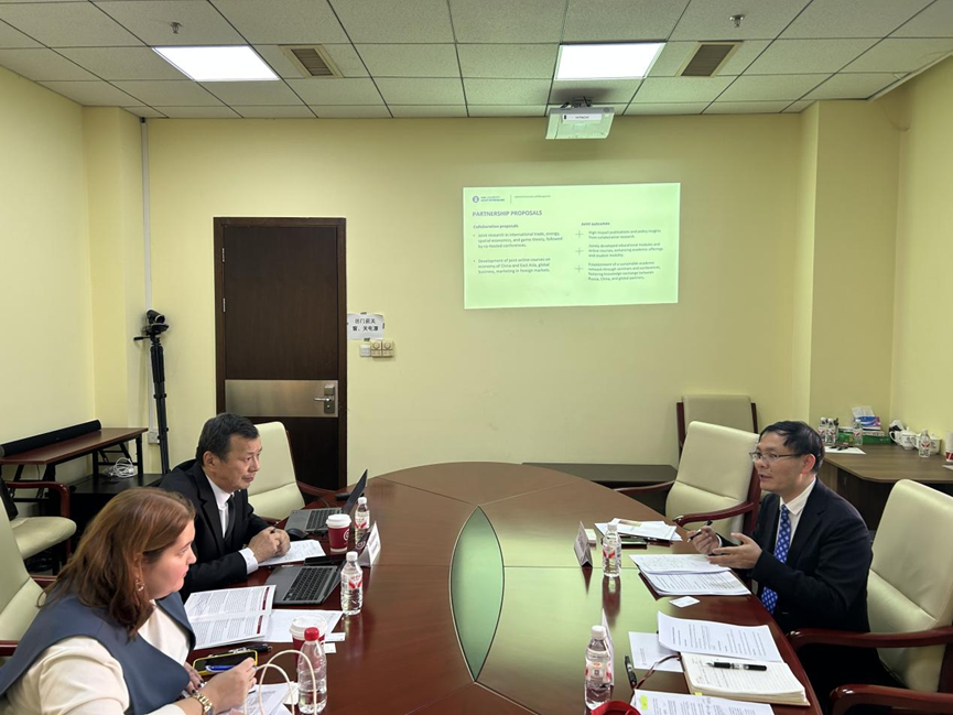 b90a7d9bdcd24136a92c70a0392e1034.png 2.png