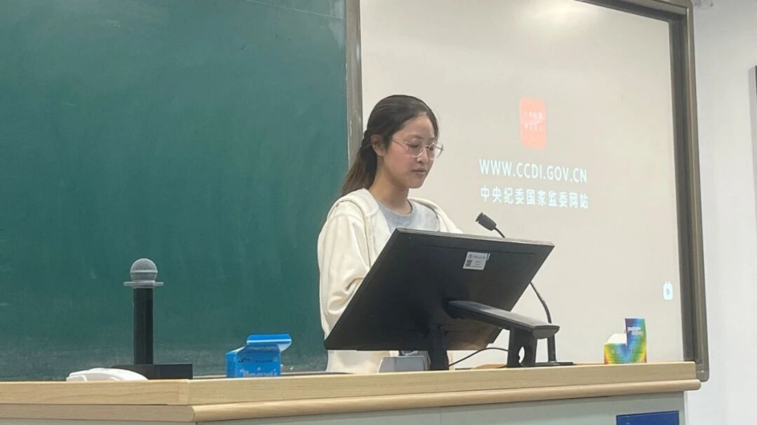 4a1d940837854307885ed8e1adc70e12.png image.png