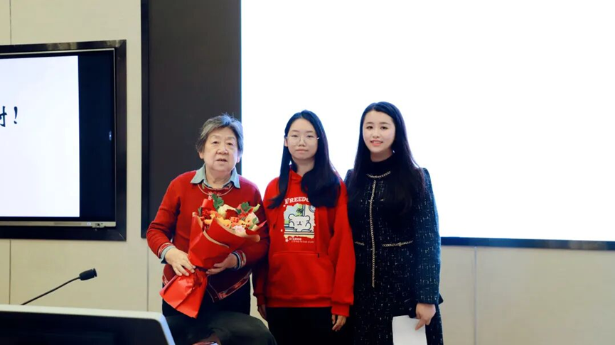 c37c2eacff9547bba27d6e040b28979f.png 6b5d5f7c-9674-462b-977f-1fc625caf7e3.png